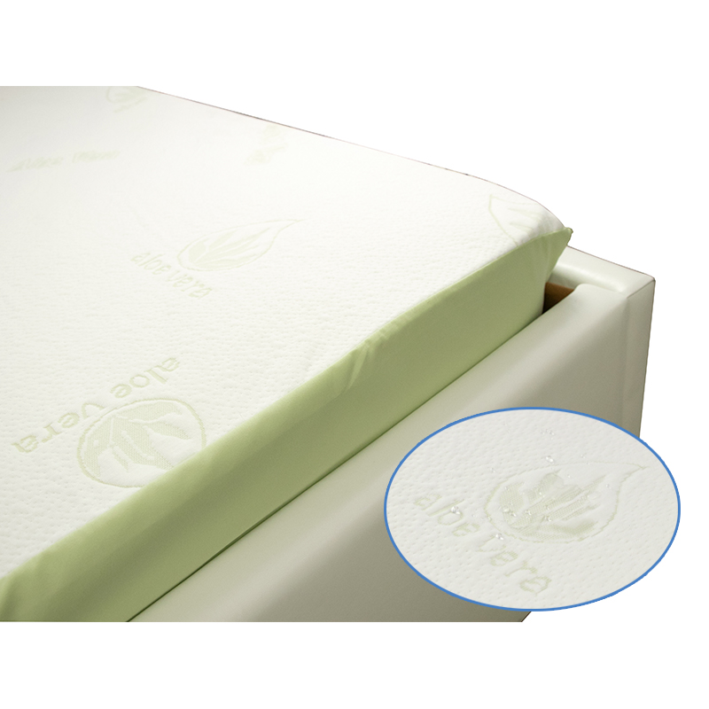 Наматрацник водонепроникний РУНО Aloe Vera бортовий